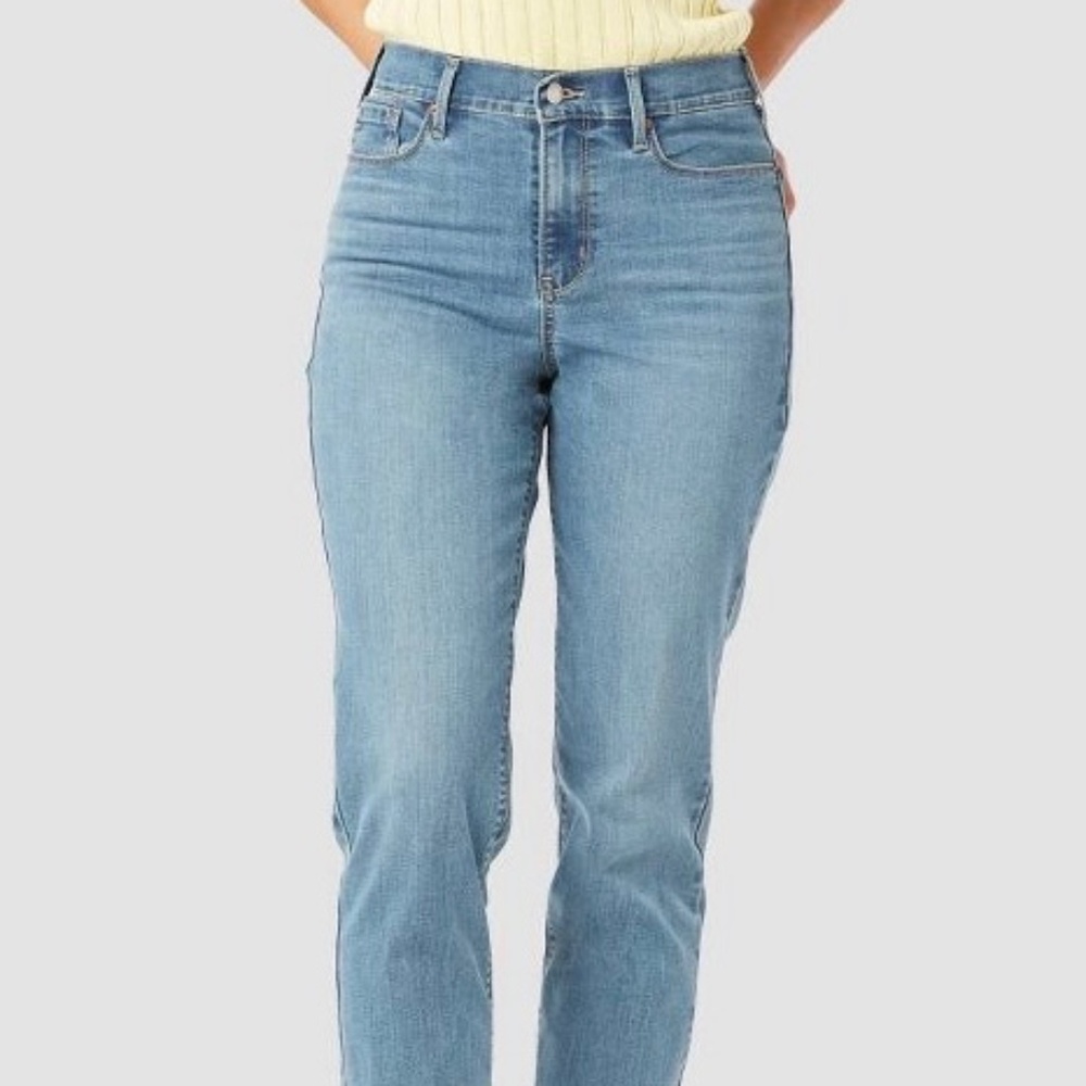 Women's High Rise Straight Jeans NWT